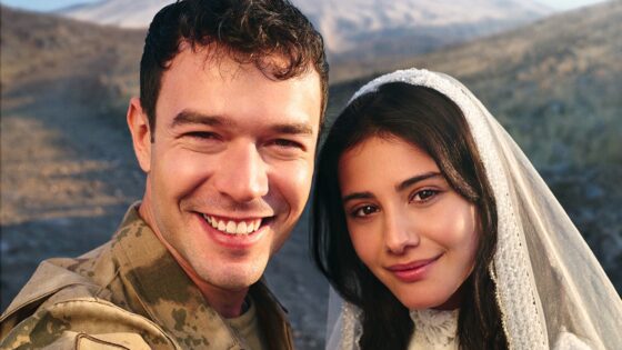 مسلسل انت من احب الحلقة 1